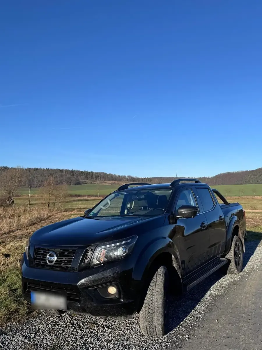 Gebraucht Nissan Navara 190 PS (139 kW) 2021 Schwarz Pickup