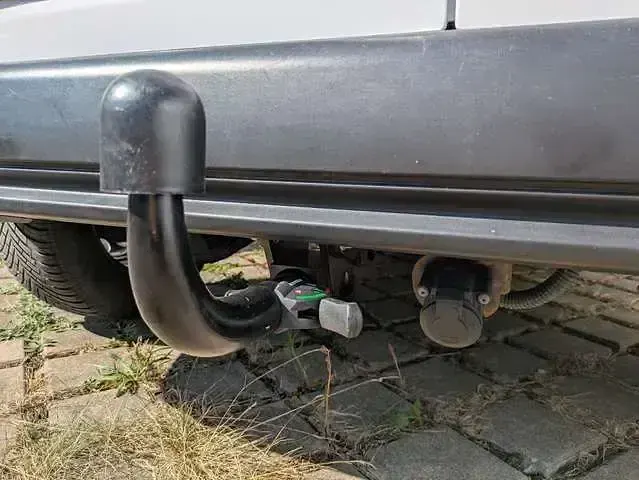 Gebraucht Peugeot Partner Premium 102 PS (75 kW) 2023 Weiss Van / Kleinbus