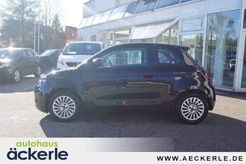 Gebraucht Fiat 500e Action 69 kW (95 PS) 2022 Schwarz Kombi
