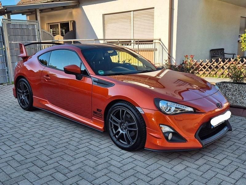 Gebraucht Toyota GT86 Aero 200 PS (147 kW) 2014 Orange Coupé