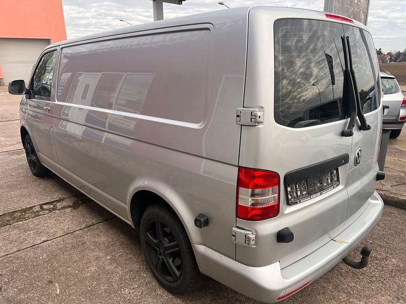 Gebraucht VW Transporter 179 PS (131 kW) 2015 Silber Van