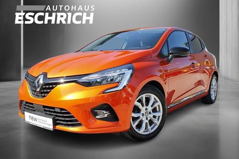 Orange Gebraucht 2022 Renault Clio V Zen Limousine | 15.380 € (Fairer Preis) - Bild 1/4