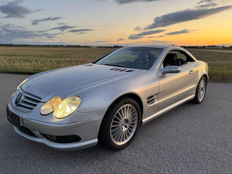 Brillantsilber metalliclack Gebraucht 2004 Mercedes SL55 AMG AMG Cabrio | 31.990 € (Fairer Preis) - Bild 1/4