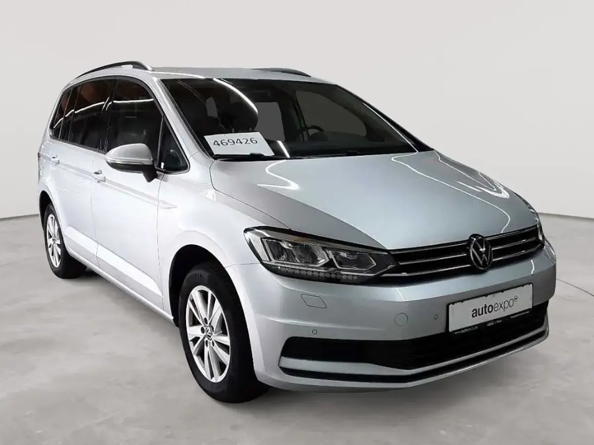 Gebraucht VW Touran Comfortline 150 PS (110 kW) 2021 Van / Kleinbus