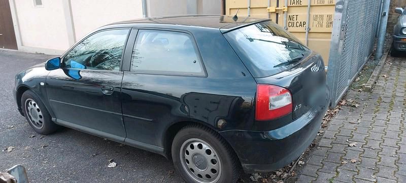 Gebraucht Audi A3 101 PS (74 kW) 2001 Schwarz Kleinwagen