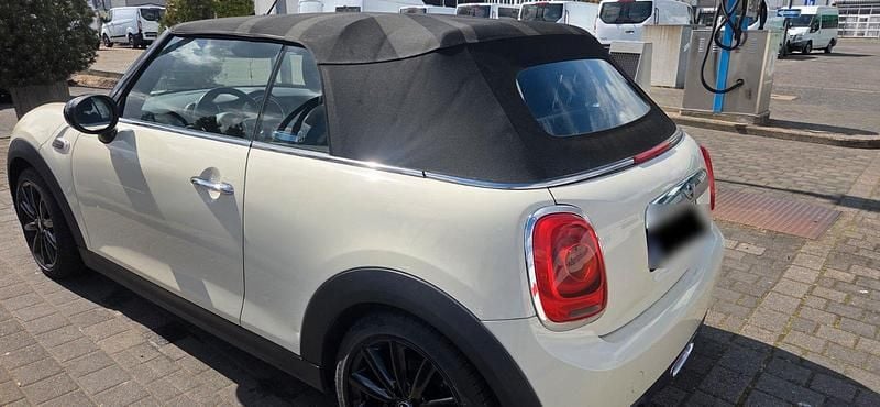 Gebraucht Mini Cooper Cabriolet 136 PS (100 kW) 2017 Weiß Cabrio