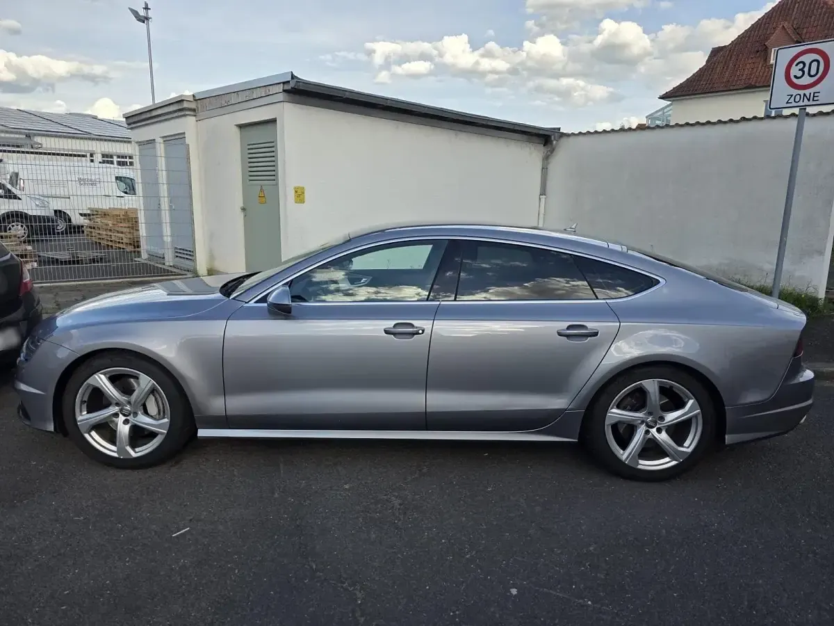 Gebraucht Audi A7 Sportback 218 PS (160 kW) 2015 Grau Kleinwagen