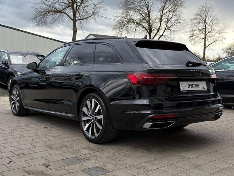 Gebraucht Audi A4 Advanced 204 PS (150 kW) 2022 Mythosschwarz Kombi