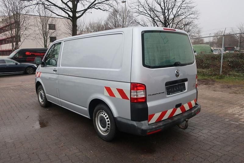 Gebraucht VW T5 140 PS (102 kW) 2014 Silber Van