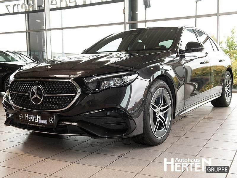 Lack graphitgrau Gebraucht 2024 Mercedes E300 AMG Limousine | 53.900 € (Superpreis) - Bild 1/4