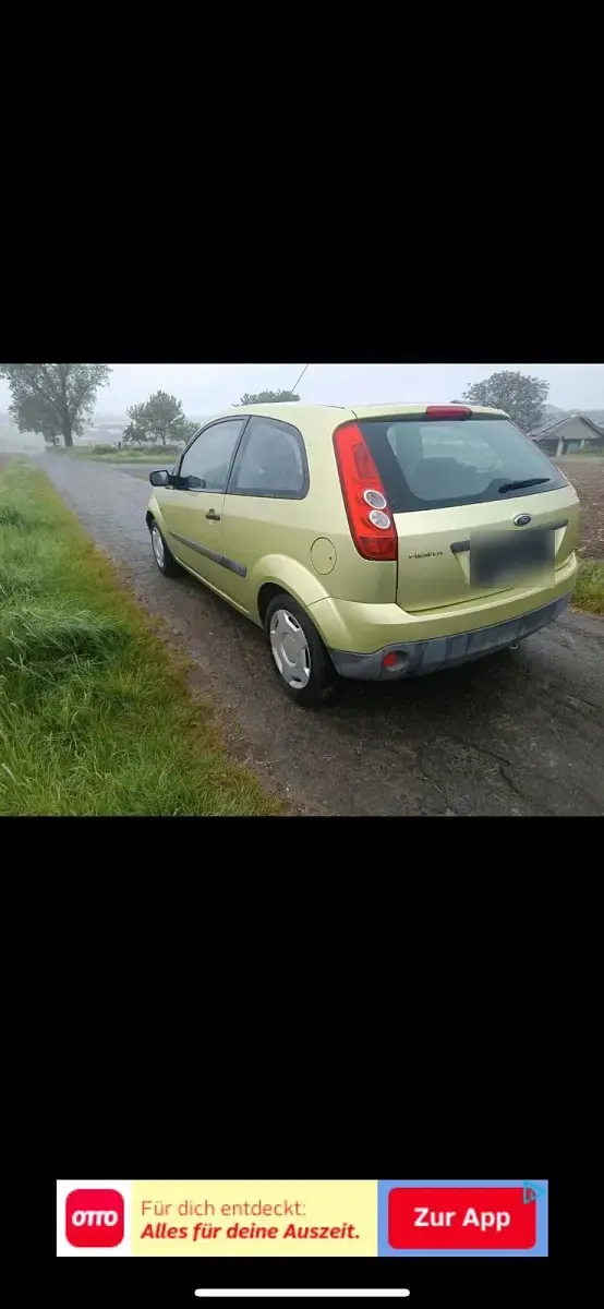 Używany Ford Fiesta 60 KM (44 kW) 2007 Żółty Hatchback