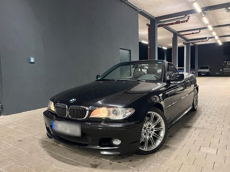 Schwarz Gebraucht 2004 BMW 330 Cabriolet M Sport Cabrio | 9.800 € (Guter Preis) - Bild 1/4