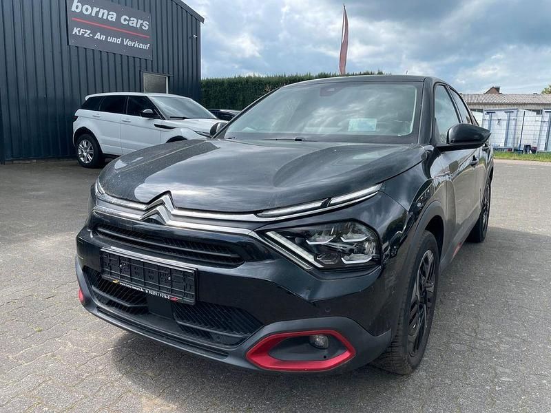 Second-hand Citroën C4 Shine 155 CP (114 kW) 2021 Negru Berlinǎ