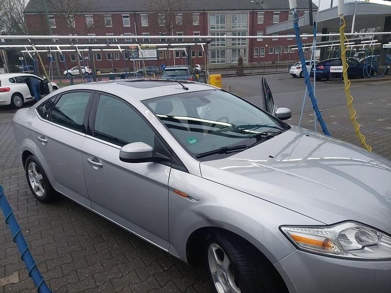 Silber Gebraucht 2007 Ford Mondeo Limousine | 4.500 € - Bild 1/4