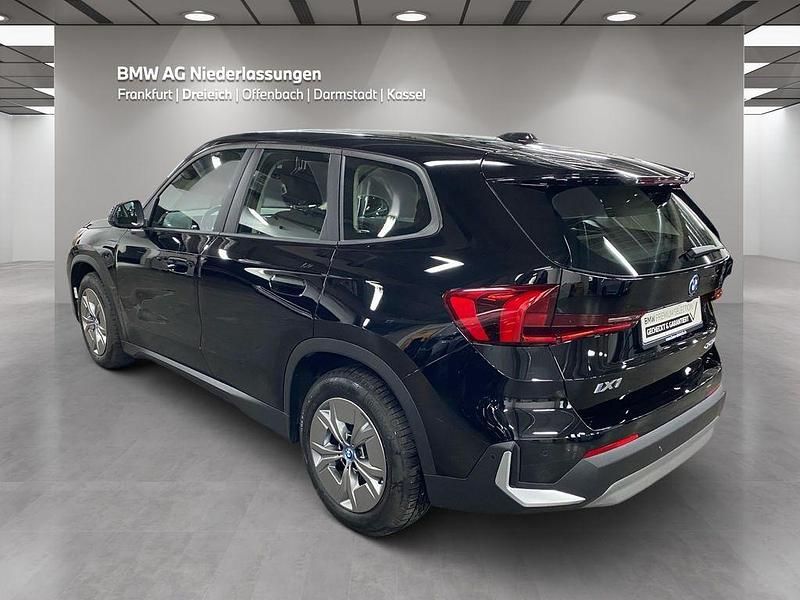 Gebraucht BMW iX1 Performance 225 kW (306 PS) 2023 Schwarz SUV