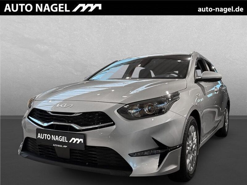 Silber Neu 2025 Kia Ceed Sportswagon Vision Kombi | 28.650 € (Etwas zu teuer) - Bild 1/4