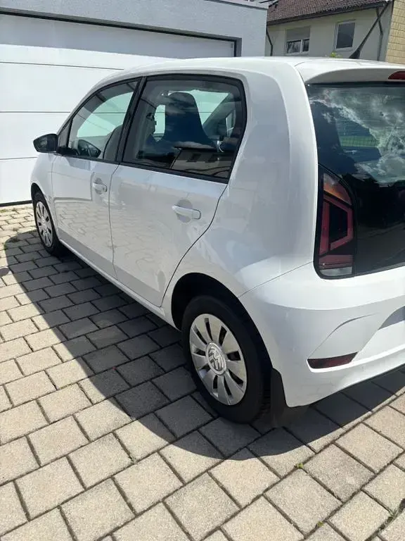 Gebraucht VW up! 60 PS (44 kW) 2017 Weiß Kleinwagen
