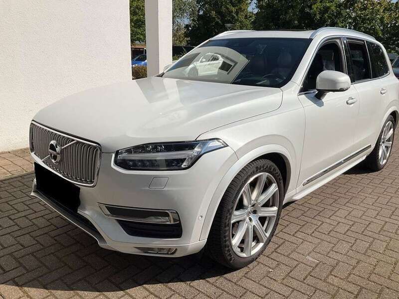 Weiß Gebraucht 2017 Volvo XC90 SUV | 26.500 € (Fairer Preis) - Bild 1/4