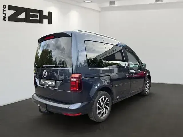 Gebraucht VW Caddy Join 102 PS (75 kW) 2018 Sttarlight blue metallic Van / Kleinbus