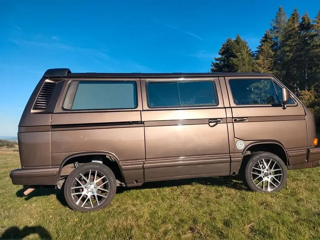 Gebraucht VW Multivan 69 PS (50 kW) 1989 Braun Van / Kleinbus