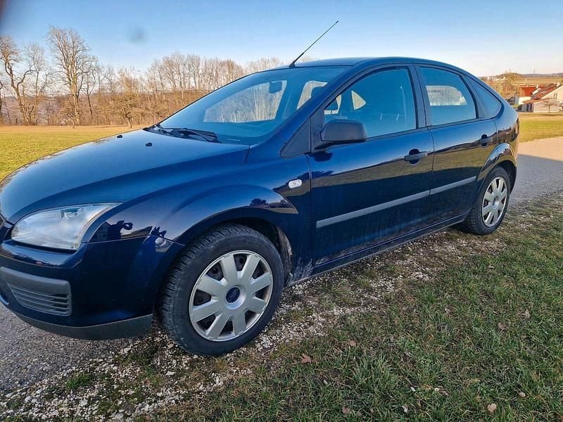 Gebraucht Ford Focus 145 PS (106 kW) 2006 Blau Limousine