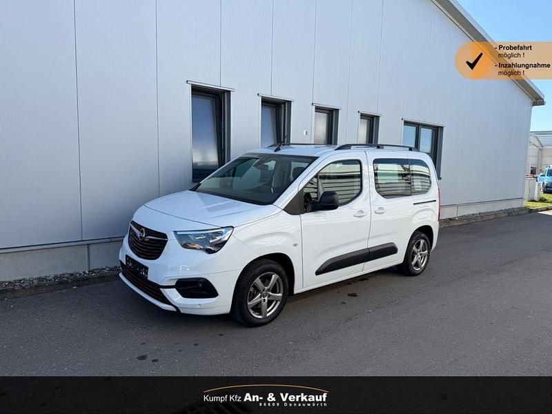 Gebraucht Opel Combo Life 110 PS (80 kW) 2022 Weiß Limousine