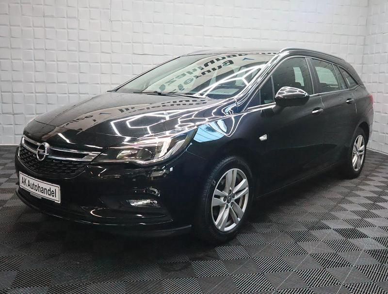 Gebraucht Opel Astra Edition 101 PS (74 kW) 2018 Schwarz Kombi