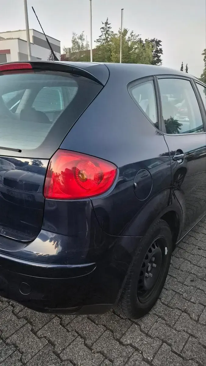Gebraucht Seat Altea 120 PS (88 kW) 2008 Blau Kleinwagen