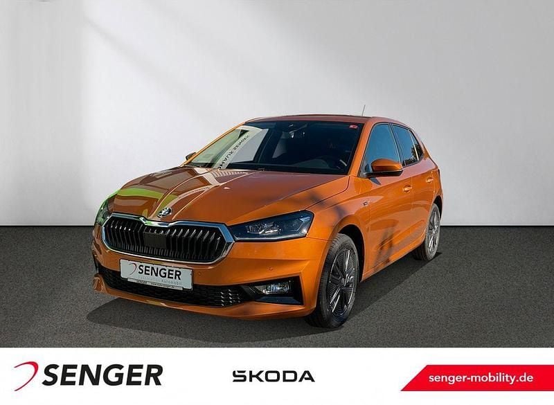 Orange Neu 2025 Skoda Fabia Tour Kleinwagen | 23.290 € (Etwas zu teuer) - Bild 1/4