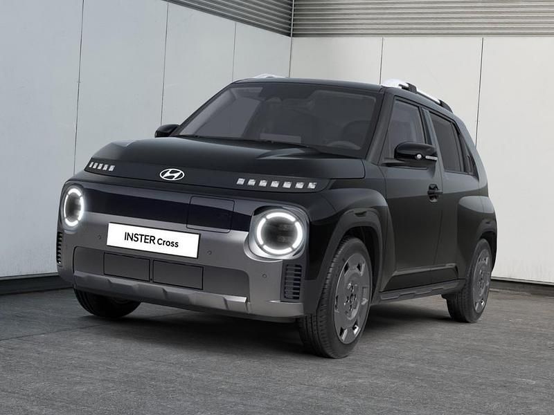 Abyss black Neu 2025 Hyundai Inster Kleinwagen | 29.840 € (Etwas zu teuer) - Bild 1/4