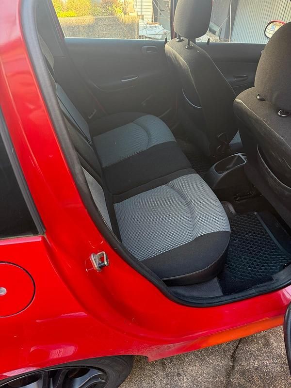 Gebraucht Peugeot 206 75 PS (55 kW) 2004 Rot Kombi