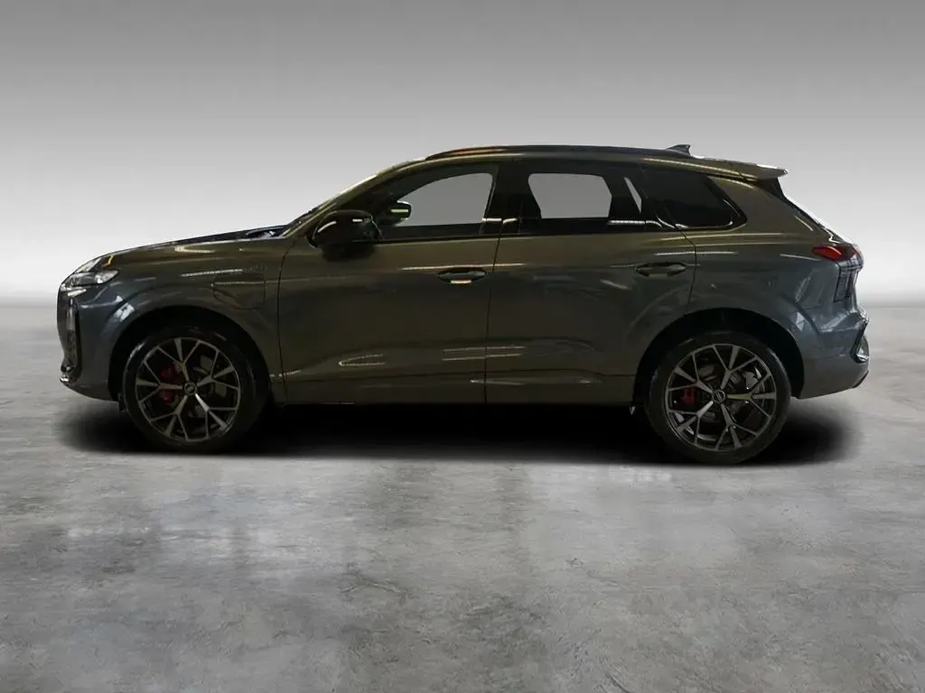 Gebraucht Audi Q3 Sport 272 PS (200 kW) 2025 Daytonagrau perleffekt SUV