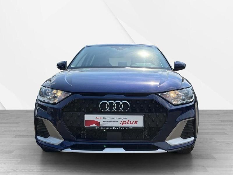 Gebraucht Audi A1 Basis 116 PS (85 kW) 2024 Navarrablau metallic Kleinwagen