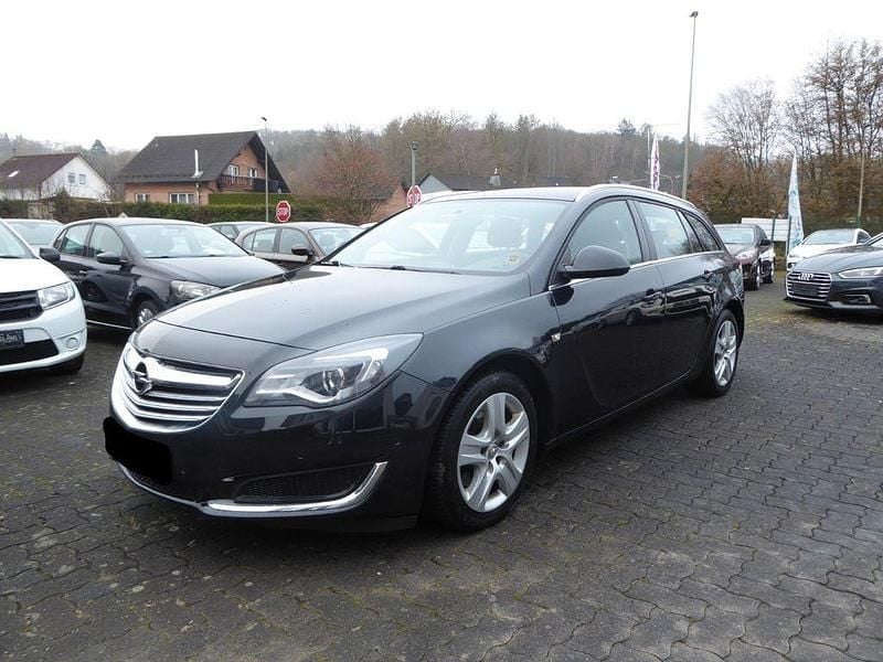 Gebraucht Opel Insignia Edition 140 PS (102 kW) 2014 Schwarz Kombi