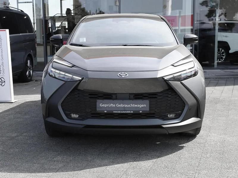 Gebraucht Toyota C-HR Team 140 PS (102 kW) 2023 Marlin grau metallic / dach schwarz SUV
