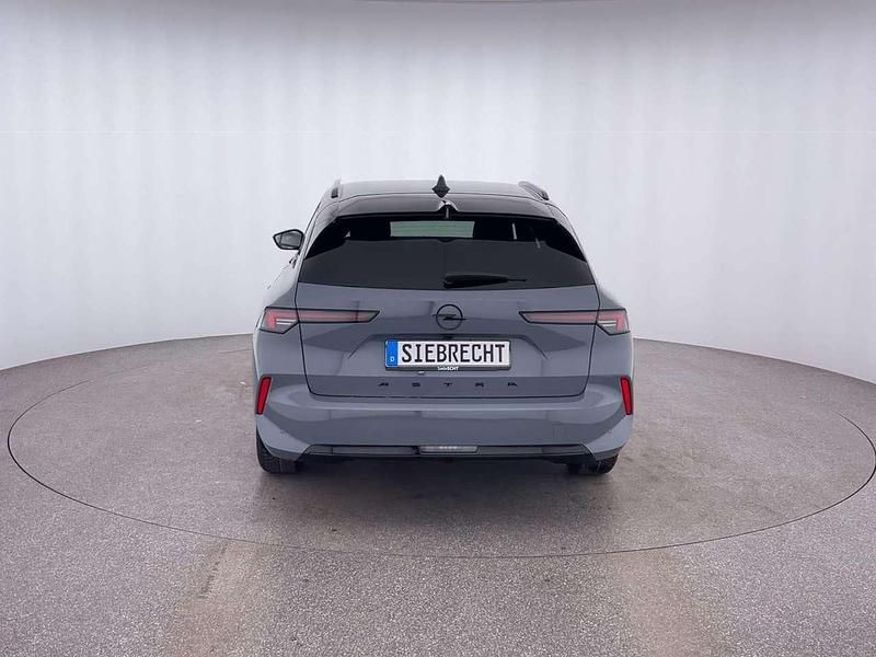 Neu Opel Astra 131 PS (96 kW) 2025 Grau Kombi