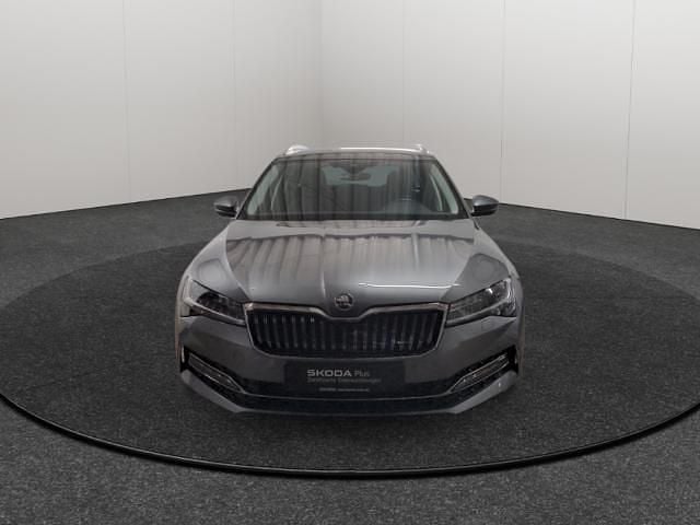 Gebraucht Skoda Superb Style 218 PS (160 kW) 2022 Graphitegrau metallic Kombi