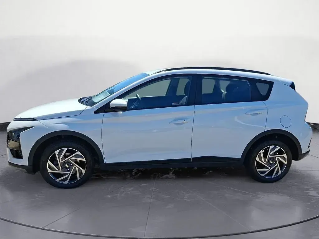 Gebraucht Hyundai Bayon Trend 101 PS (74 kW) 2025 Weiß SUV