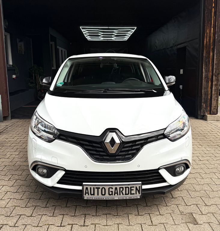 Weiß Gebraucht 2018 Renault Scénic IV LIMITED Van / Kleinbus | 13.800 € (Guter Preis) - Bild 1/4