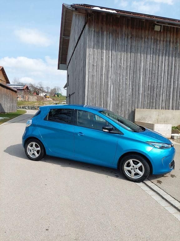 Gebraucht Renault Zoe Intens 67 kW (92 PS) 2017 Blau Kleinwagen