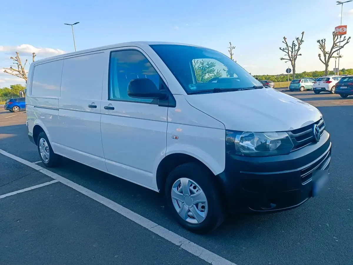 Gebraucht VW Transporter 105 PS (77 kW) 2013 Weiß Van