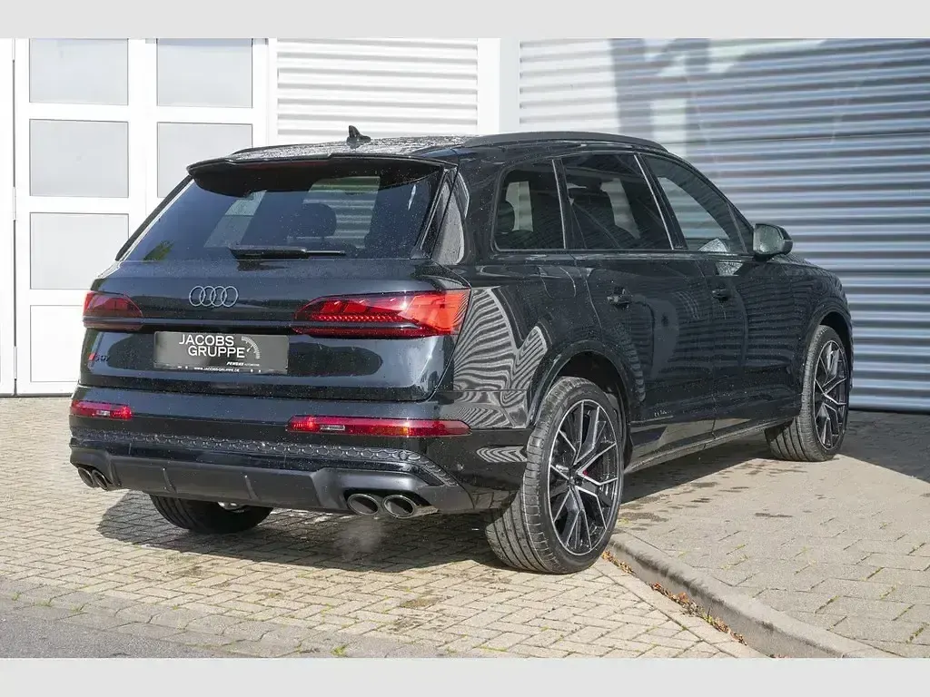 Neu Audi SQ7 Ambiente 373 PS (274 kW) 2026 Schwarz SUV