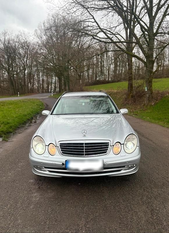 Gebraucht Mercedes E280 198 PS (145 kW) 2005 Silber Kombi