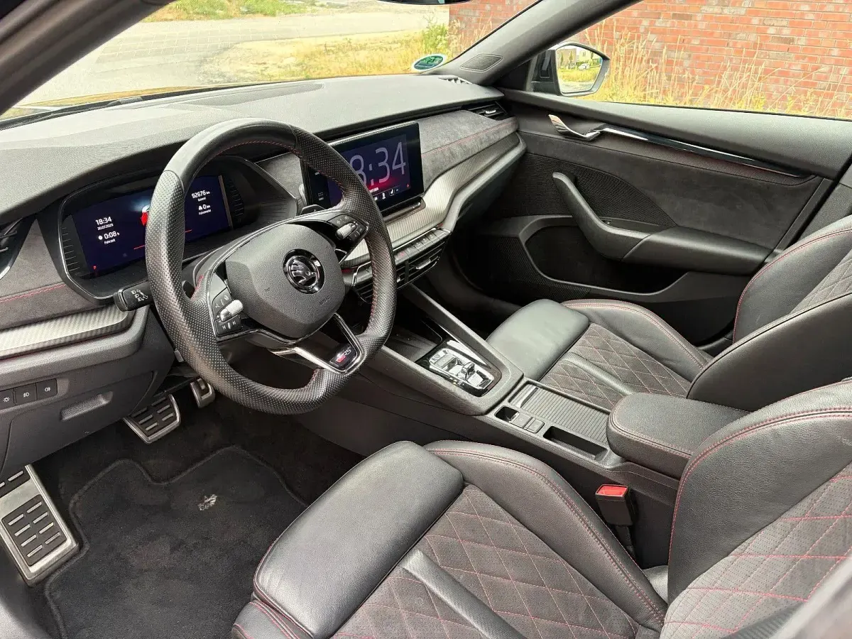 Gebraucht Skoda Octavia First Edition 245 PS (180 kW) 2021 Schwarz Limousine