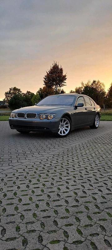 Gebraucht BMW 735 272 PS (200 kW) 2002 Grau Limousine