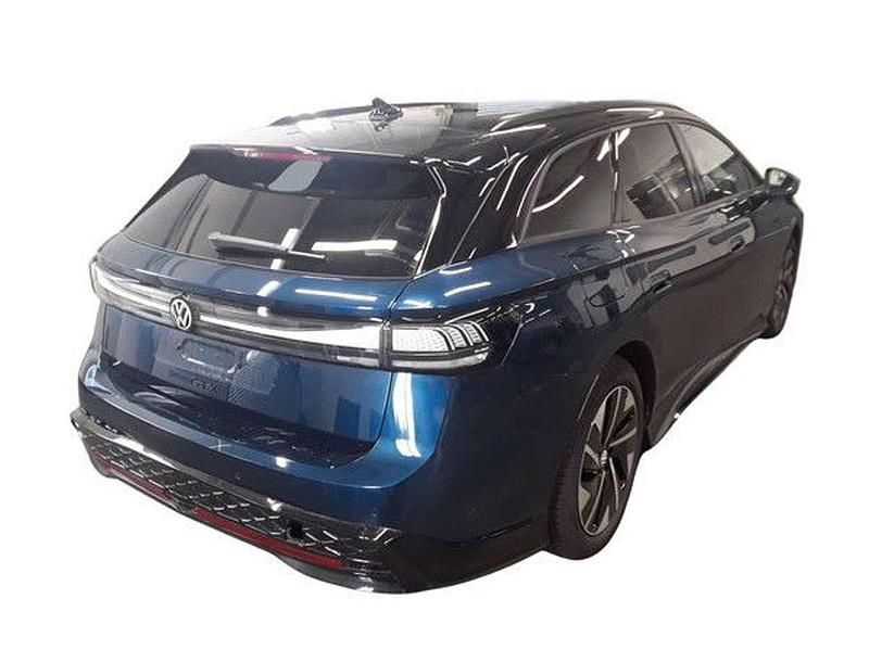 Gebraucht VW ID.7 GTX 250 kW (340 PS) 2025 Aquamarinblau metallic Kombi