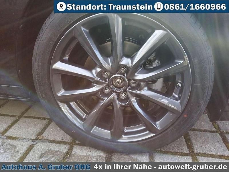 Neu Mazda 3 Center-Line 140 PS (102 kW) 2026 Jet black Limousine