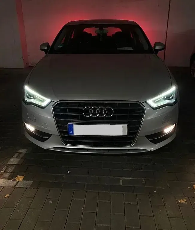 Second-hand Audi A3 Ambiente 122 CP (89 kW) 2013 Gri Berlinǎ