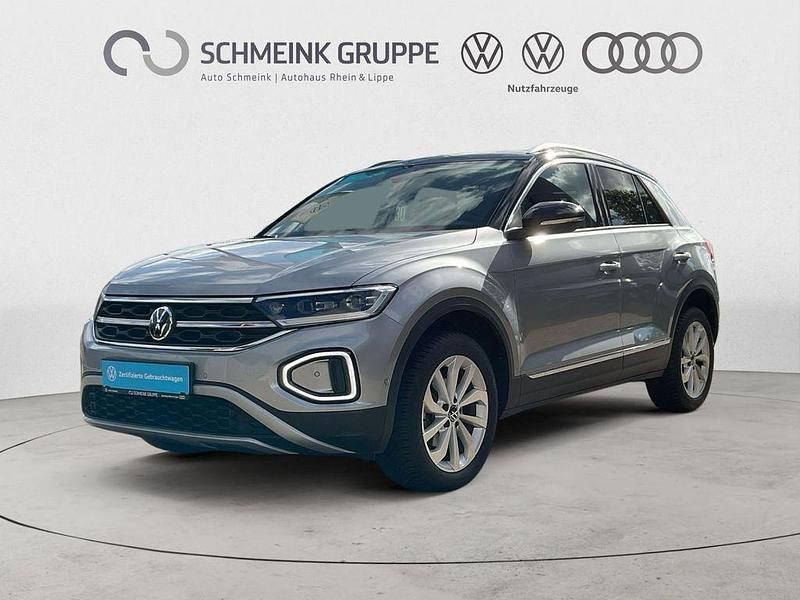 Silber Gebraucht 2024 VW T-Roc Style SUV | 29.880 € (Fairer Preis) - Bild 1/4