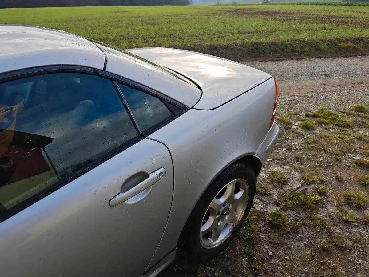 Gebraucht Mercedes SLK200 163 PS (119 kW) 2002 Silber Cabrio